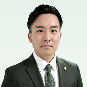 行政書士 武田 蓮